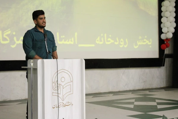 با حضور شاعران برجسته استان بوشهر؛
شب شعر گویشی در پردیس بنت الهدی صدر بوشهر برگزار شد 5