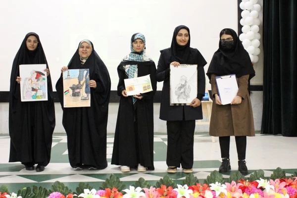 با حضور شاعران برجسته استان بوشهر؛
شب شعر گویشی در پردیس بنت الهدی صدر بوشهر برگزار شد 2