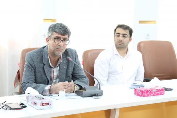 برگزاری نشست ضرورت تکمیل فرم ارزشیابی فعالیت های دانشجومعلمان کارورز 2