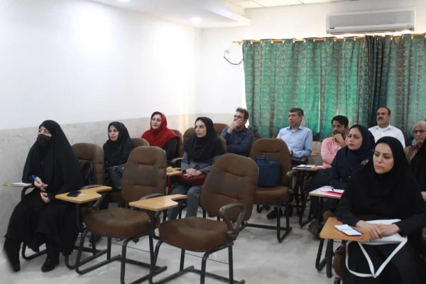 رئیس دانشگاه فرهنگیان استان بوشهر؛
برگزاری نخستین دوره توانمندسازی اساتید راهنمای درس کارورزی 1 و 3  3