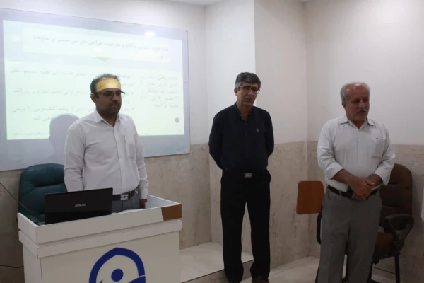 رئیس دانشگاه فرهنگیان استان بوشهر؛
برگزاری نخستین دوره توانمندسازی اساتید راهنمای درس کارورزی 1 و 3  5