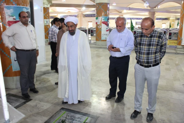 با حضور در گلزار شهدای بهشت صادق بوشهر:
تجدید میثاق مسئولان و کارکنان دانشگاه فرهنگیان استان بوشهر با آرمان های امام (ره) و شهیدان انقلاب اسلامی 3