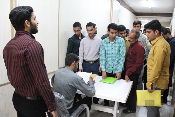 بازدید رئیس دانشگاه فرهنگیان استان بوشهر از روند ثبت نام حضوری نودانشجومعلمان دانشگاه 16