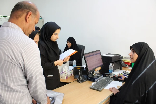 بازدید رئیس دانشگاه فرهنگیان استان بوشهر از روند ثبت نام نودانشجومعلمان دانشگاه 5