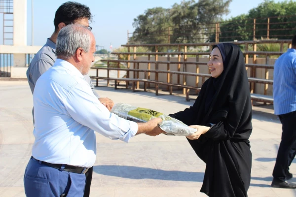 در ساحل شهر بوشهر؛
برگزاری همایش سراسری پیاده روی فرصت مهر دانشجومعلمان و کارکنان پردیس علامه طباطبایی  4