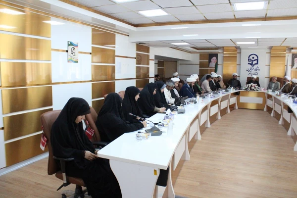 در دانشگاه فرهنگیان استان بوشهر برگزار شد:
دوره آموزشی و کارگاه توانمندسازی امامان جماعات دانشگاه های استان بوشهر 6