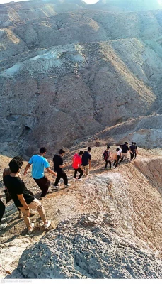 به مناسبت گرامیداشت هفته تربیت بدنی؛
برگزاری همایش کوهپیمایی دانشجومعلمان و اساتید پردیس علامه طباطبایی در کوهستان دلوار شهرستان تنگستان استان بوشهر 3