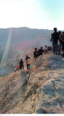 به مناسبت گرامیداشت هفته تربیت بدنی؛
برگزاری همایش کوهپیمایی دانشجومعلمان و اساتید پردیس علامه طباطبایی در کوهستان دلوار شهرستان تنگستان استان بوشهر 9