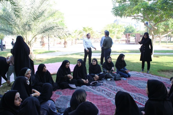 در ساحل شهر بوشهر؛
همایش پیاده روی دانشجومعلمان پردیس بنت الهدی صدر برگزار شد 4