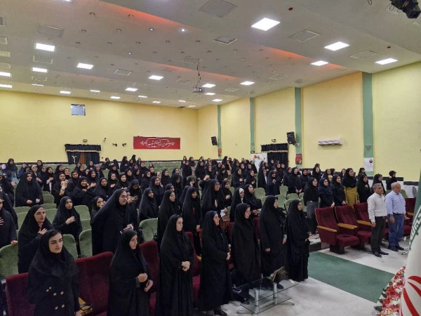 در پردیس بنت الهدی صدر بوشهر؛
برگزاری همایش ارتقاء مولفه های سلامت روان در دانشجویان 6