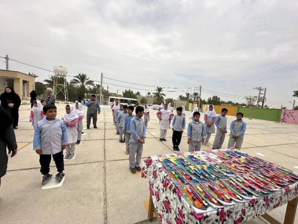 برگزاری زنگ ورزش توسط دانشجومعلمان بوشهری در روستای گلکی تنگستان 16