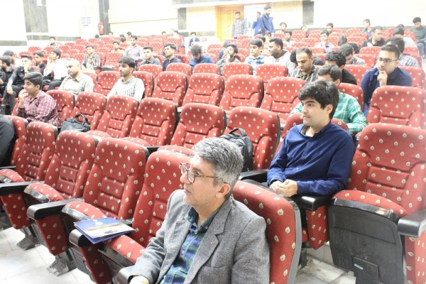 به همت امور فرهنگی و اجتماعی و انجمن علمی آموزش ابتدایی؛
برگزاری کارگاه مدیریت کلاس درس در پردیس علامه طباطبایی بوشهر 2