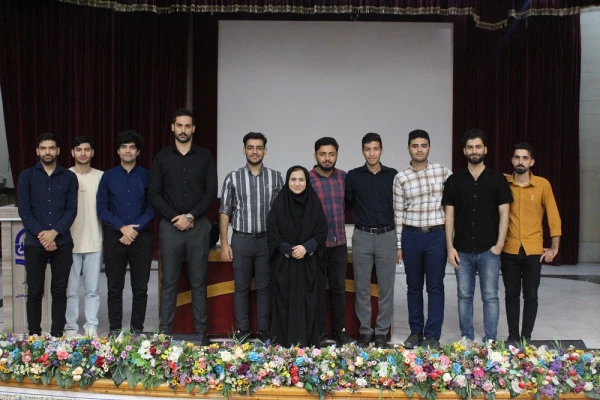 به همت امور فرهنگی و اجتماعی و انجمن علمی آموزش ابتدایی؛
برگزاری کارگاه مدیریت کلاس درس در پردیس علامه طباطبایی بوشهر 2