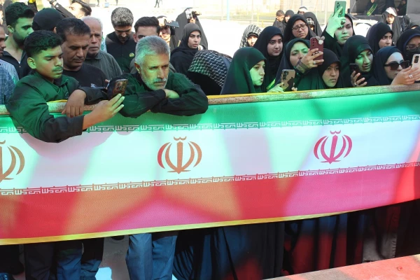 در دانشگاه فرهنگیان استان بوشهر؛
پیکر پاک شهید 17 ساله خوشنام دفاع مقدس تشییع و تدفین شد 4