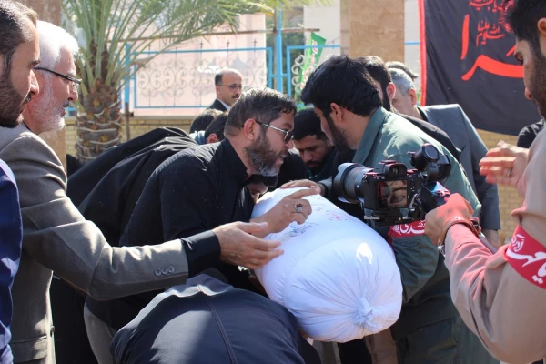 در دانشگاه فرهنگیان استان بوشهر؛
پیکر پاک شهید 17 ساله خوشنام دفاع مقدس تشییع و تدفین شد 12