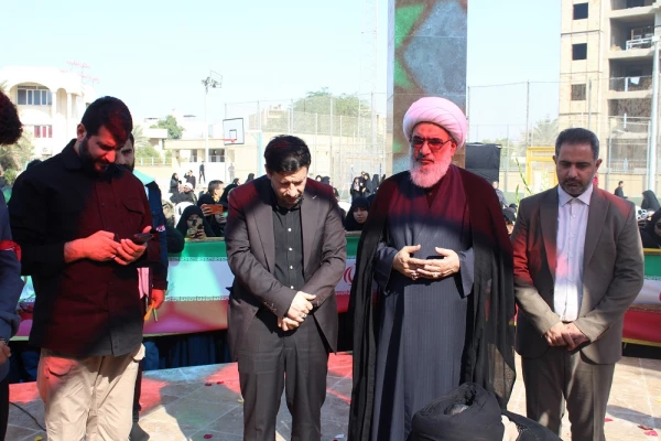 در دانشگاه فرهنگیان استان بوشهر؛
پیکر پاک شهید 17 ساله خوشنام دفاع مقدس تشییع و تدفین شد 12