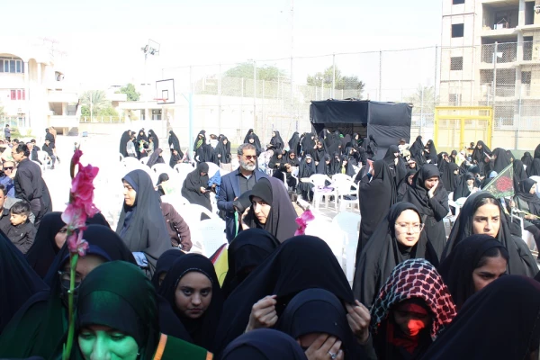 در دانشگاه فرهنگیان استان بوشهر؛
پیکر پاک شهید 17 ساله خوشنام دفاع مقدس تشییع و تدفین شد 16