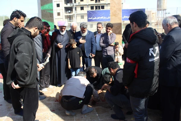 در دانشگاه فرهنگیان استان بوشهر؛
پیکر پاک شهید 17 ساله خوشنام دفاع مقدس تشییع و تدفین شد 37