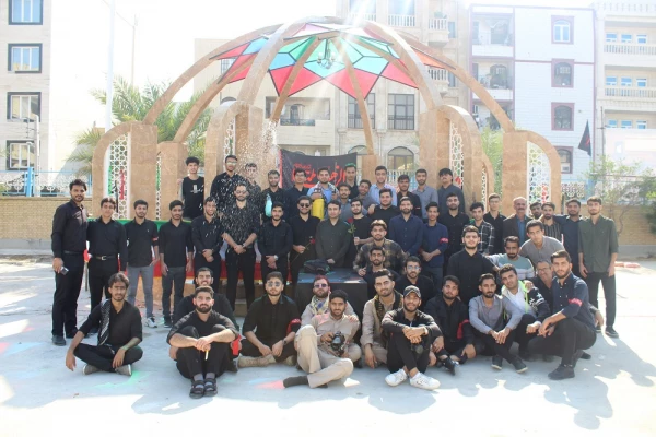 در دانشگاه فرهنگیان استان بوشهر؛
پیکر پاک شهید 17 ساله خوشنام دفاع مقدس تشییع و تدفین شد 43