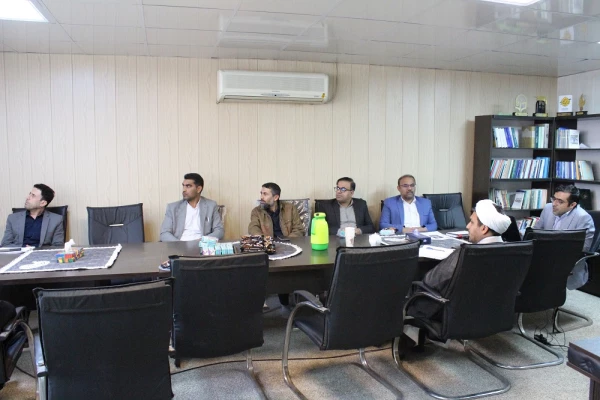 در راستای رویدادهای ملی هفته امور تربیتی و تربیت اسلامی دانشگاه فرهنگیان؛
برگزاری هم اندیشی مدرسان گروه معارف اسلامی دانشگاه فرهنگیان استان بوشهر با موضوع تربیت اسلامی  9