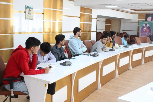 کارشناس مسئول فرهنگی اجتماعی پردیس علامه طباطبایی بوشهر:
شرکت 57 دانشجومعلم در جشنواره قرآن و عترت  2