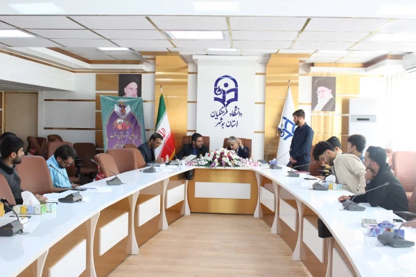 کارشناس مسئول فرهنگی اجتماعی پردیس علامه طباطبایی بوشهر:
شرکت 57 دانشجومعلم در جشنواره قرآن و عترت  4