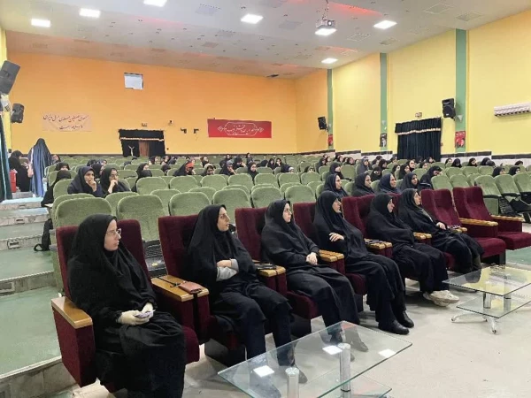 با حضور رئیس دانشگاه فرهنگیان استان بوشهر؛
همایش نقش شهیده بنت الهدی صدر در بیداری اسلامی برگزار شد 2