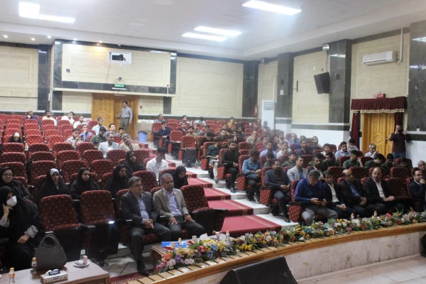 با حضور مدیرکل آموزش و پرورش استان بوشهر؛
آئین پایانی دوازدهمین جشنواره تدریس برتر پردیس علامه طباطبایی بوشهر برگزار شد 3