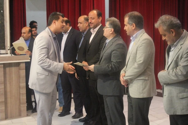 با حضور مدیرکل آموزش و پرورش استان بوشهر؛
آئین پایانی دوازدهمین جشنواره تدریس برتر پردیس علامه طباطبایی بوشهر برگزار شد 2