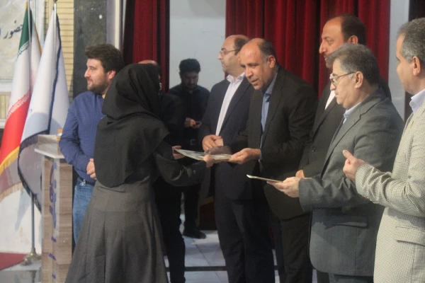 با حضور مدیرکل آموزش و پرورش استان بوشهر؛
آئین پایانی دوازدهمین جشنواره تدریس برتر پردیس علامه طباطبایی بوشهر برگزار شد 2