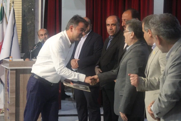 با حضور مدیرکل آموزش و پرورش استان بوشهر؛
آئین پایانی دوازدهمین جشنواره تدریس برتر پردیس علامه طباطبایی بوشهر برگزار شد 8