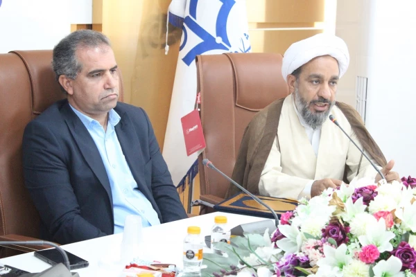 در دانشگاه فرهنگیان استان بوشهر؛
آئین تکریم و معارفه معاونین قدیم و جدید آموزشی پردیس علامه طباطبایی برگزار شد 2