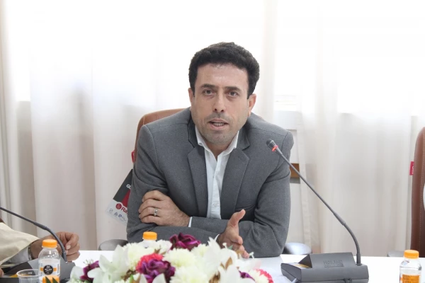 در دانشگاه فرهنگیان استان بوشهر؛
آئین تکریم و معارفه معاونین قدیم و جدید آموزشی پردیس علامه طباطبایی برگزار شد 2