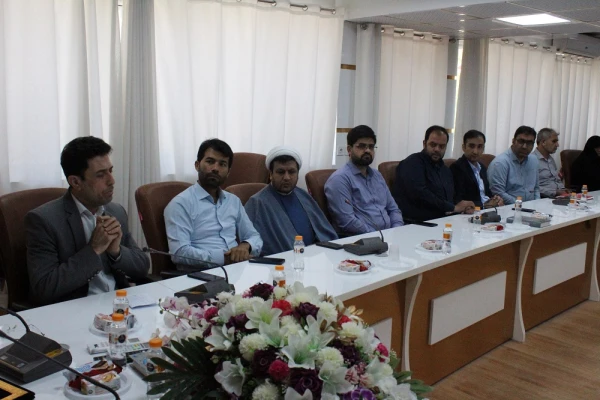 در دانشگاه فرهنگیان استان بوشهر؛
آئین تکریم و معارفه معاونین قدیم و جدید آموزشی پردیس علامه طباطبایی برگزار شد 4