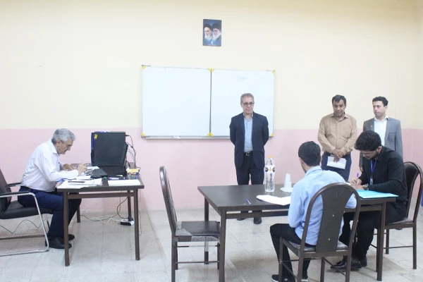 بازدید مدیر منابع انسانی و امور اداری اداره کل آموزش و پرورش استان بوشهر از حوزه های ارزیابی تکمیلی داوطلبان بدو ورود به دانشگاه فرهنگیان 2