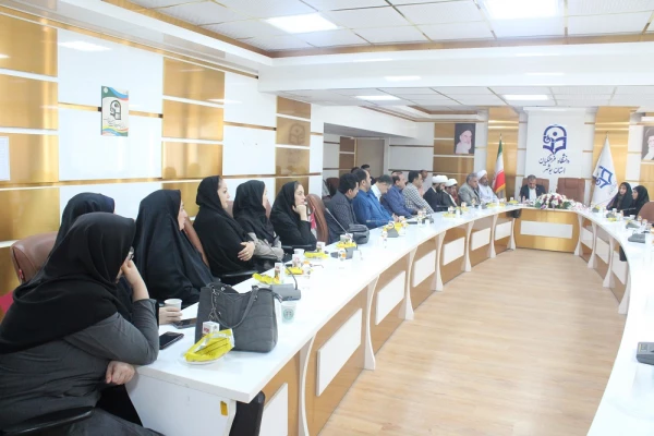 سرپرست پردیس بنت الهدی صدر بوشهر شد 15