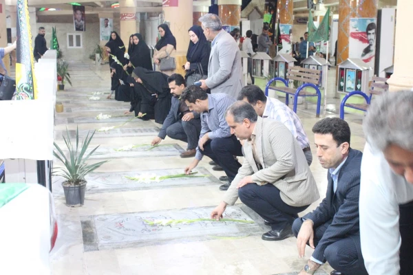 به مناسبت آغاز هفته دفاع مقدس؛
برگزاری آئین تجدید میثاق دانشگاهیان دانشگاه فرهنگیان استان بوشهر با شهدا 2