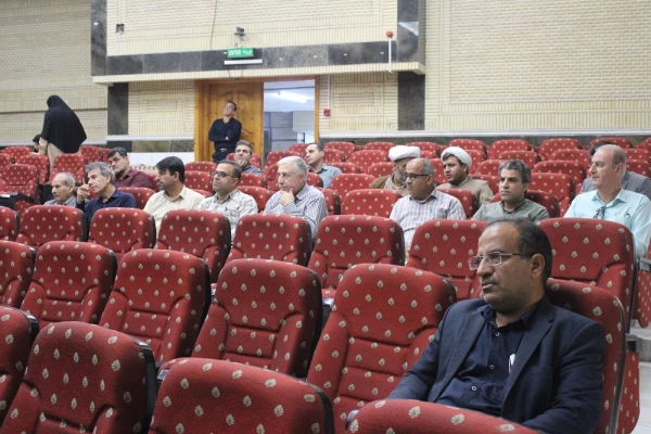 با حضور رئیس دانشگاه فرهنگیان استان بوشهر؛ 
برگزاری دوره بازآموزی کارورزی ۱ و ۳ اساتید دانشگاه فرهنگیان بوشهر 7