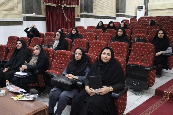 با حضور رئیس دانشگاه فرهنگیان استان بوشهر؛ 
برگزاری دوره بازآموزی کارورزی ۱ و ۳ اساتید دانشگاه فرهنگیان بوشهر 8