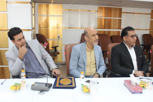 با حضور رئیس دانشگاه و سرپرست بهزیستی؛
انعقاد تفاهم نامه همکاری دانشگاه فرهنگیان و بهزیستی استان بوشهر 3