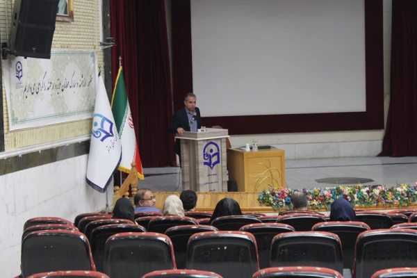 در دانشگاه فرهنگیان استان بوشهر:
برگزاری دوره آموزشی – توجیهی ویژه مدیران و معلمان راهنمای مدارس کارورزی استان 2