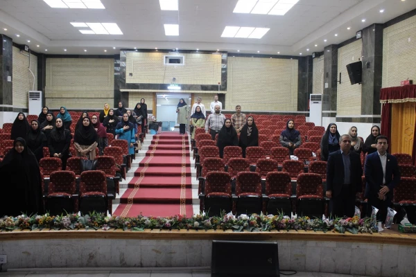 در دانشگاه فرهنگیان استان بوشهر:
برگزاری دوره آموزشی – توجیهی ویژه مدیران و معلمان راهنمای مدارس کارورزی استان 2