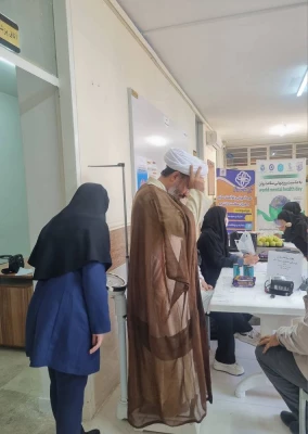 برپایی ایستگاه سلامت جسم و روان در پردیس بنت الهدی صدر بوشهر 7