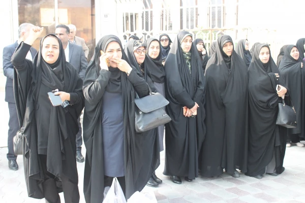 حضور دانشگاهیان دانشگاه فرهنگیان استان بوشهر در مراسم تشییع شهید مدافع امنیت 10