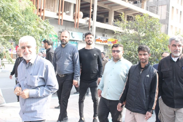 حضور دانشگاهیان دانشگاه فرهنگیان استان بوشهر در مراسم تشییع شهید مدافع امنیت 13